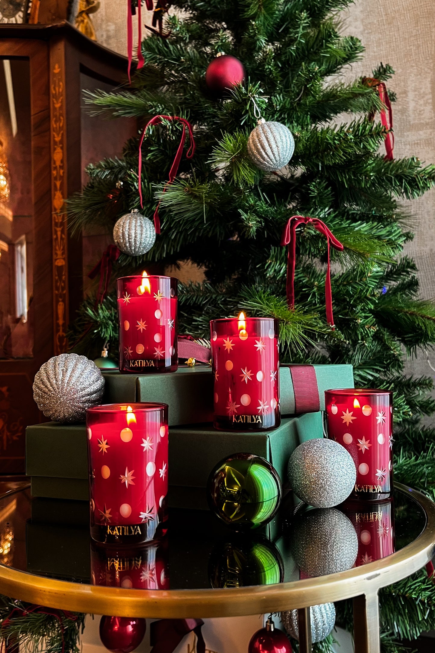 LEROZ 4’lü Mum Seti – Sınırlı Yeni Yıl Özel Serisi